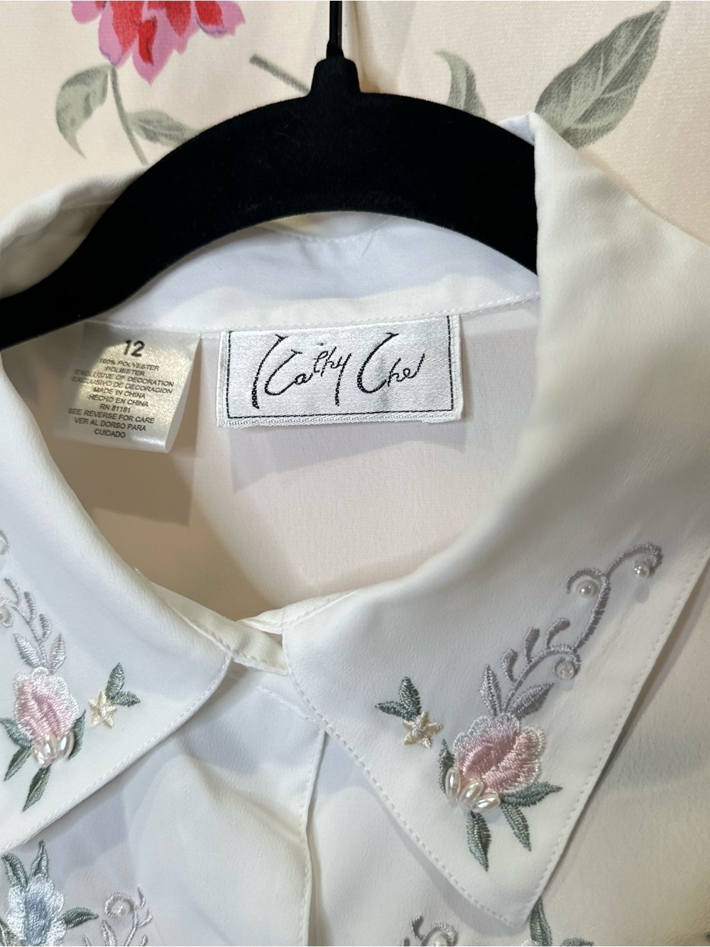 KATHY CHE NWT VINTAGE 90s EMBROIDERED FLORAL EMBELLISHED PEARL BUTTON UP BLOUSE - Picture 4 of 7